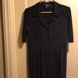 25% BUNDLE DISCOUNT!  Black EnFocus dress